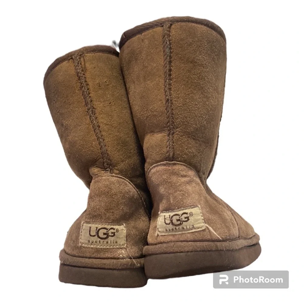 UGG Women's Classic Short Winter Boots Brown Women’s 6